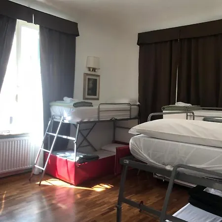 Grand Cucinetta * Rome